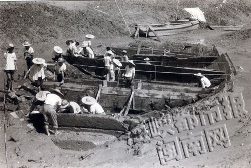 1974年古船發(fā)掘出土現(xiàn)場(chǎng)（泉州海交館供圖）